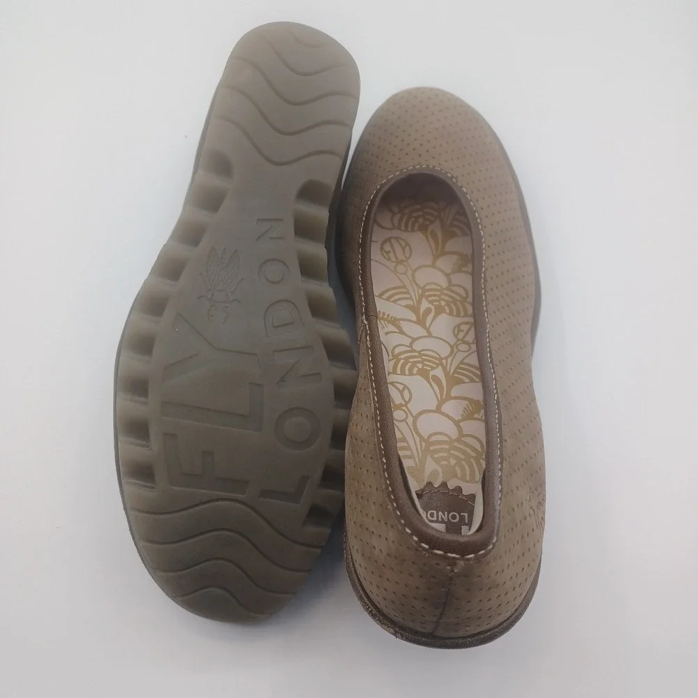 Fly London‎ Wedge Pumps Womens 8.5 Brown Good Perforated Leather Platform